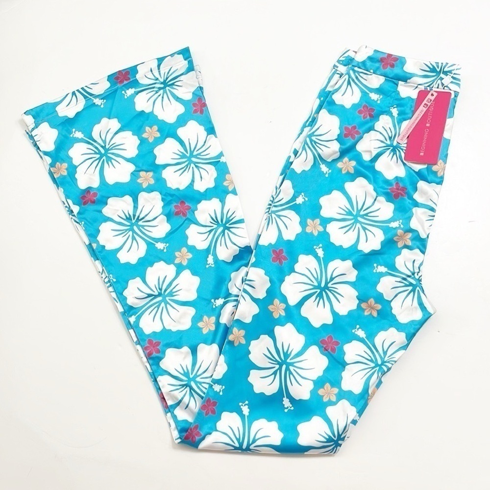 NEW Beginning Boutique Charlie blue floral Hawaiian print flare pants